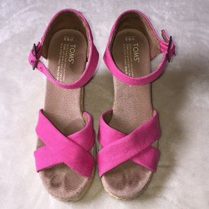 Toms hot pink wedges 6.5